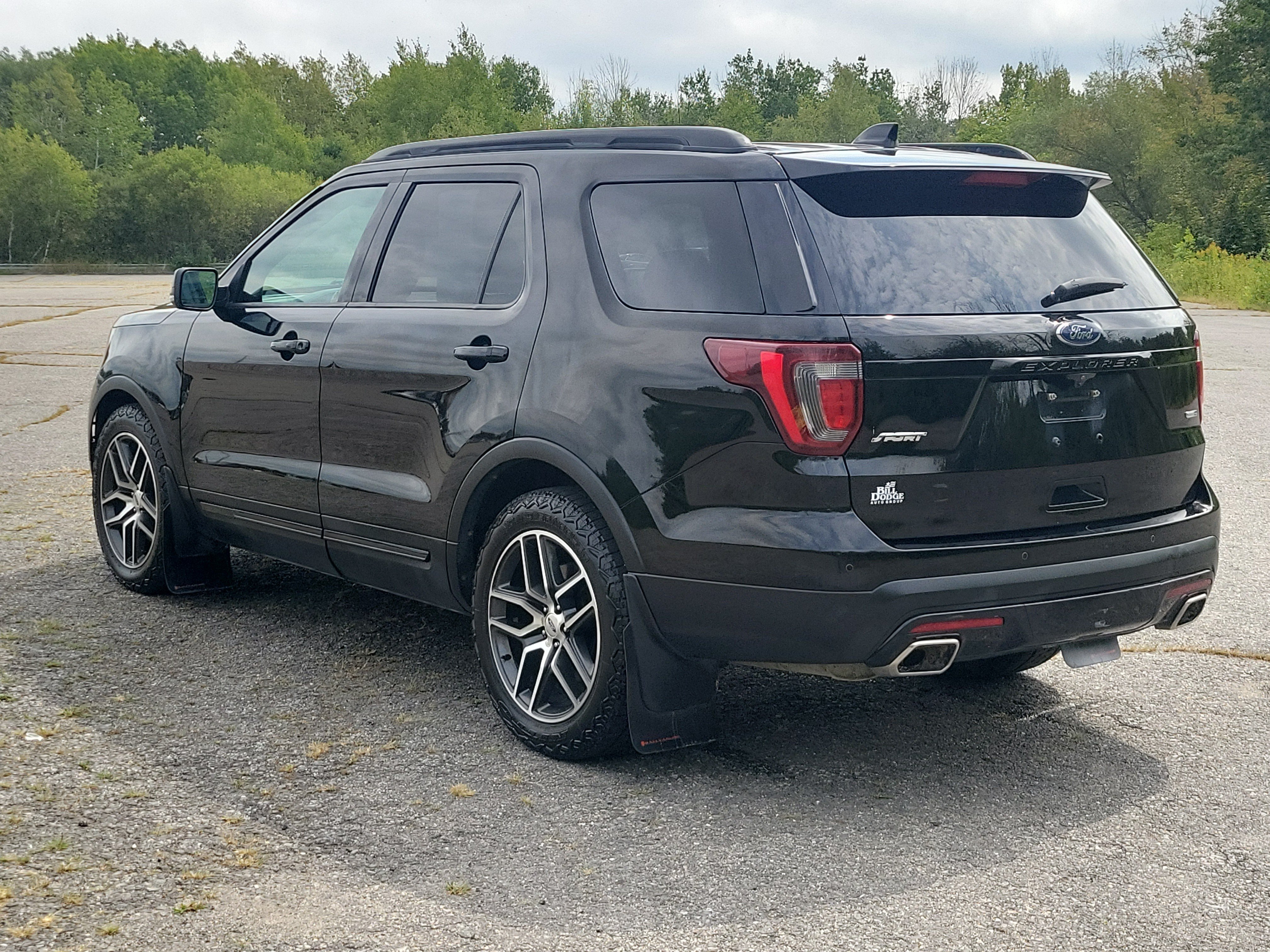 Used 2017 Ford Explorer Sport w/ Equipment Group 401A AWD/4WD image 7