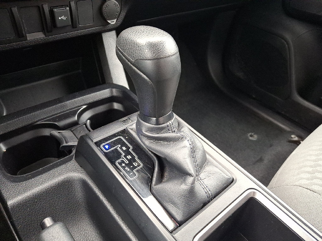 Certified 2021 Toyota Tacoma SR AWD/4WD image 16