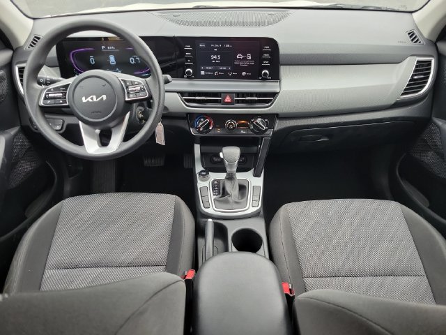 Used 2026 Kia Seltos LX FWD image 10