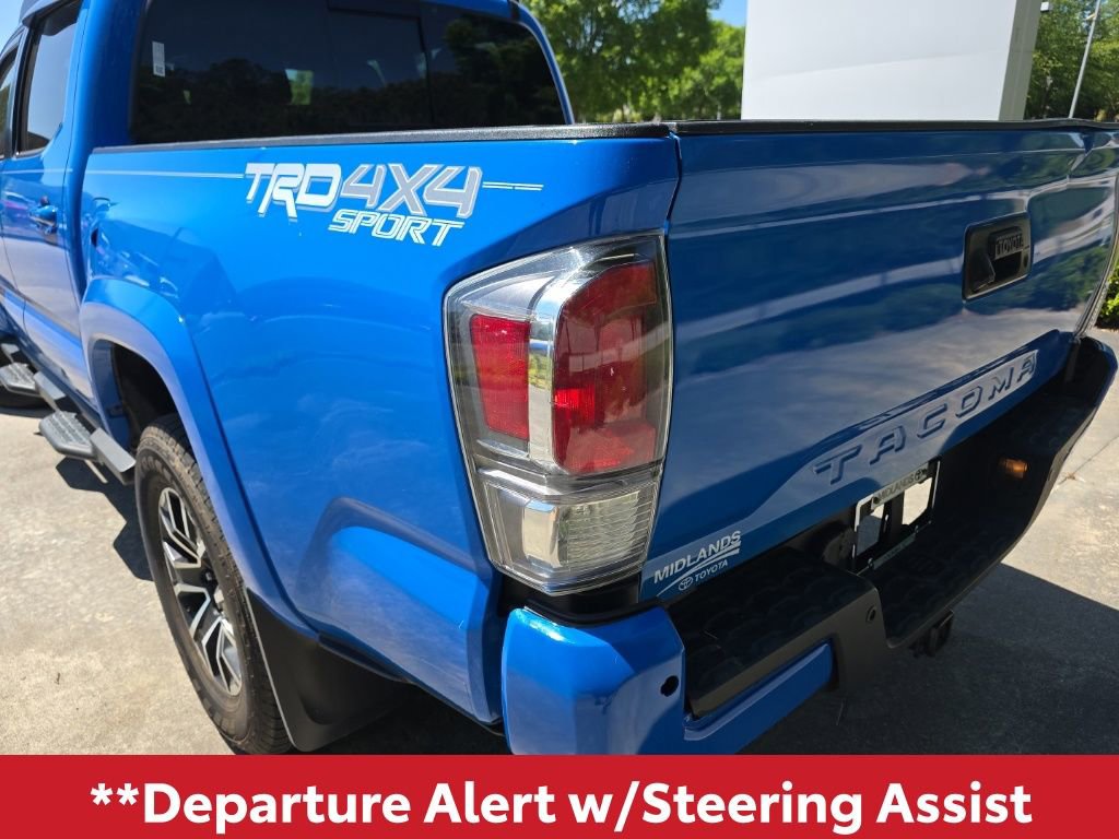 Used 2021 Toyota Tacoma TRD Sport w/ TRD Premium Sport Package image 9