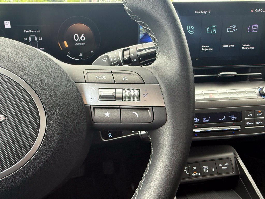Used 2026 Hyundai Kona SEL Premium AWD/4WD image 24