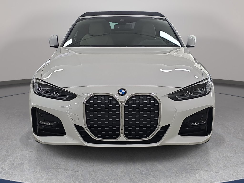 Used 2021 BMW 430i Convertible w/ M Sport Package RWD image 3