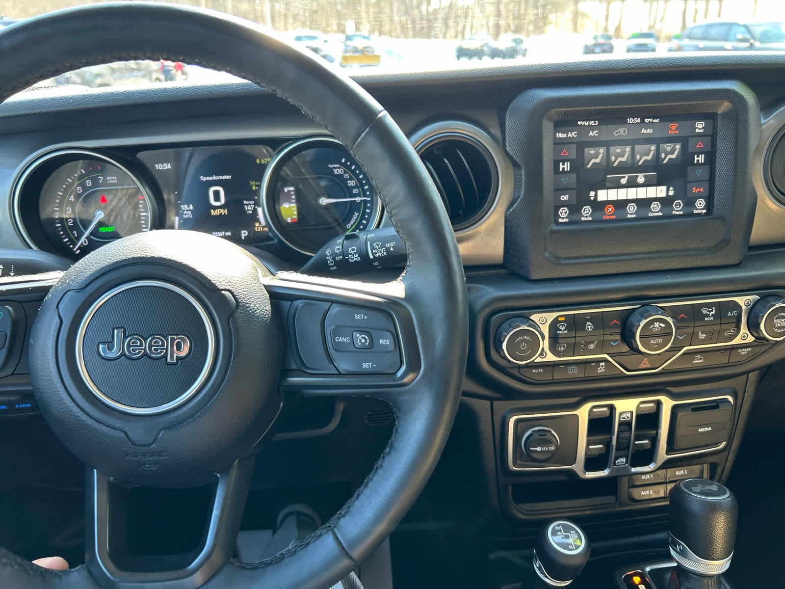 Used 2023 Jeep Wrangler Unlimited w/ Cold Weather Group image 28
