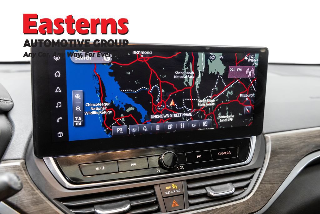 Used 2023 Nissan Altima 2.5 SV w/ SV Premium Package FWD image 20