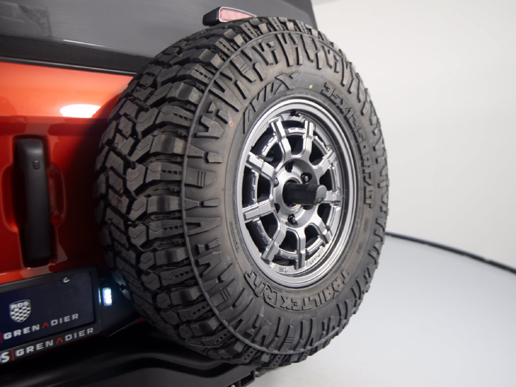 Used 2022 Ford Bronco Wildtrak AWD/4WD image 35