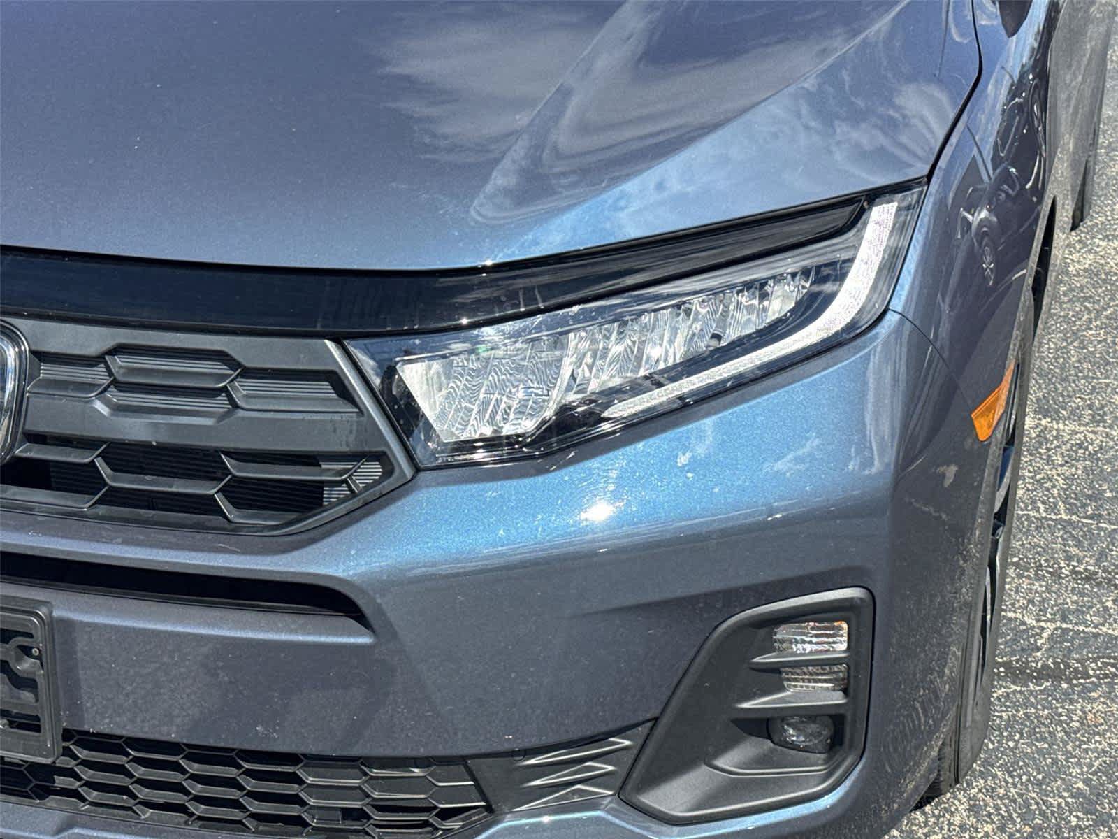 Used 2026 Honda Odyssey EX-L image 9