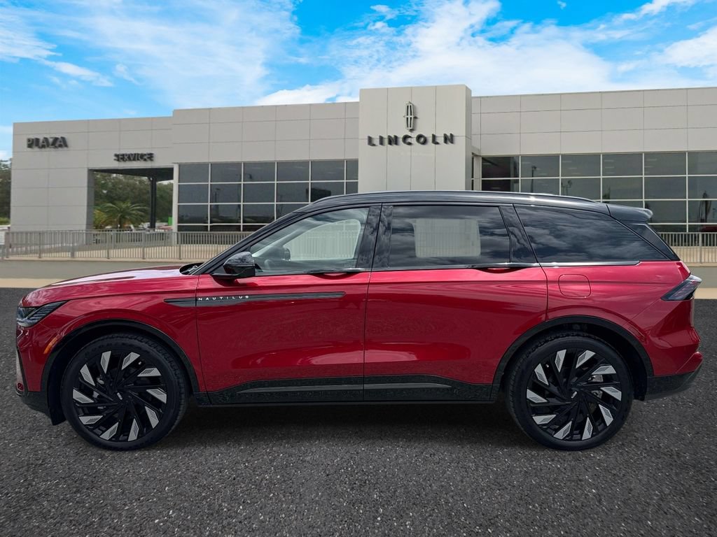 New 2026 Lincoln Nautilus Reserve w/ Jet Appearance Package AWD/4WD image 6