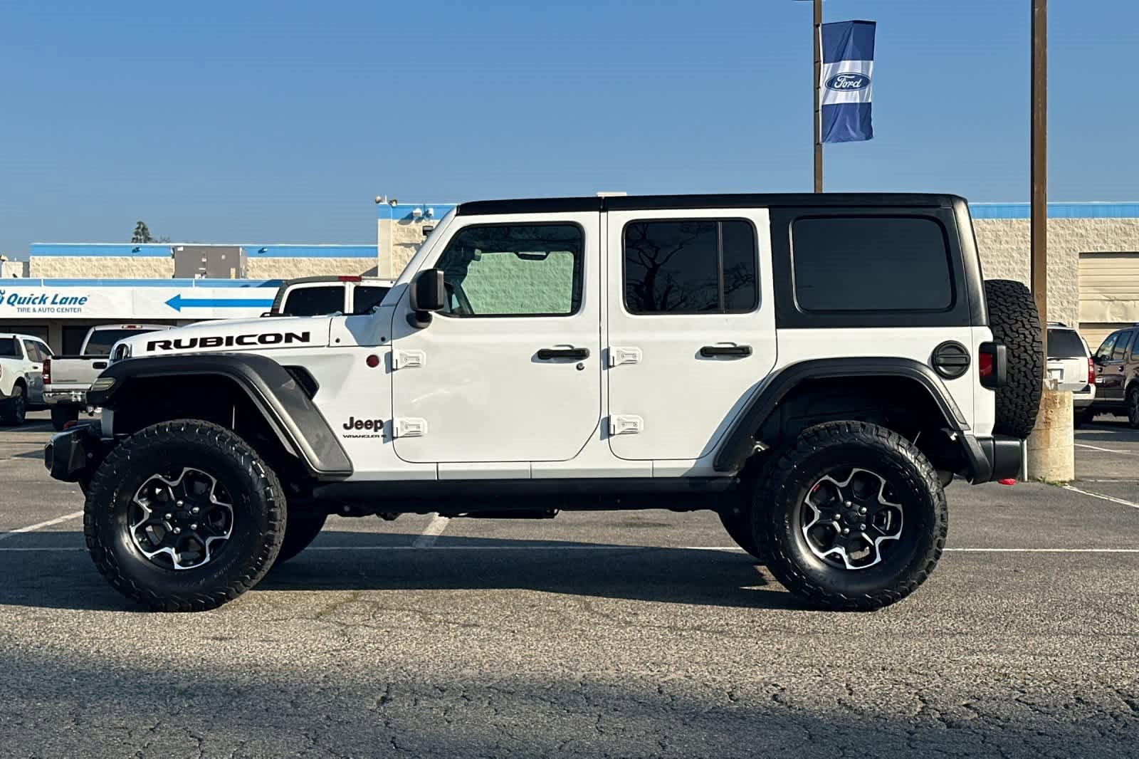 Used 2023 Jeep Wrangler Unlimited Rubicon image 5