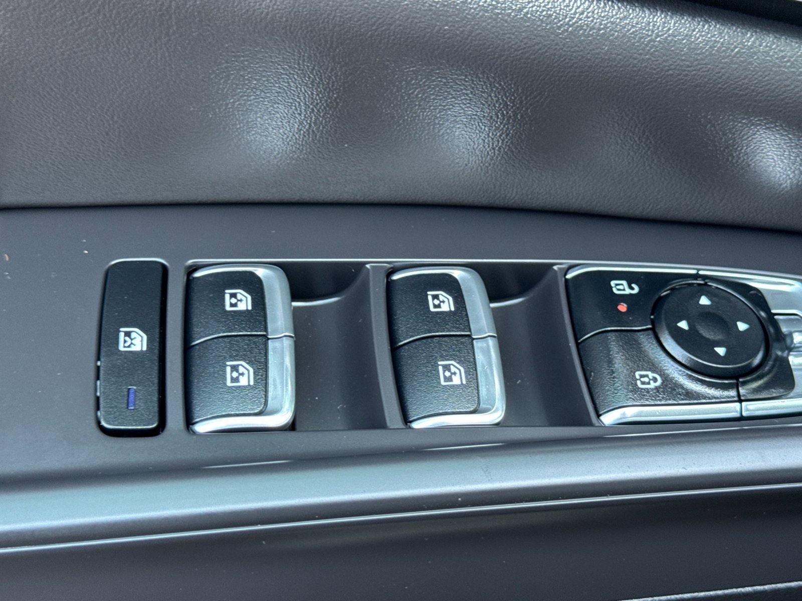 New 2026 Kia Carnival SX image 11