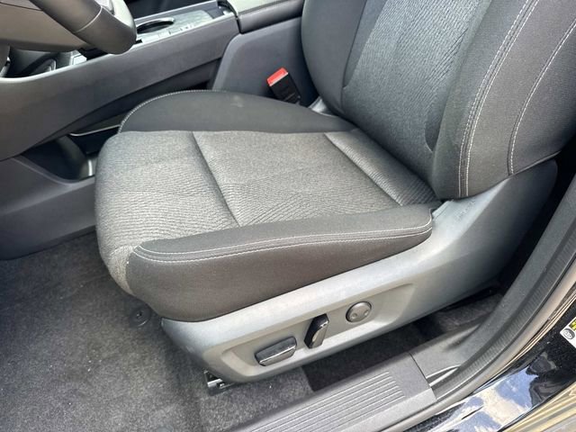 Used 2025 Nissan Rogue SV image 22