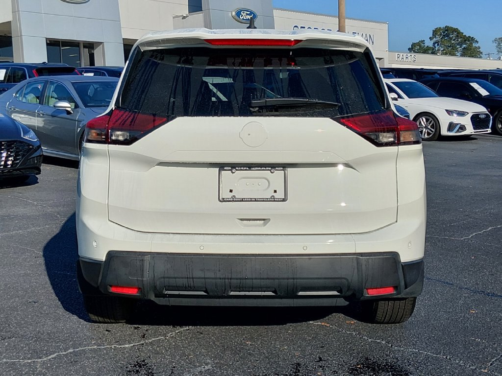 Used 2025 Nissan Rogue S FWD image 5