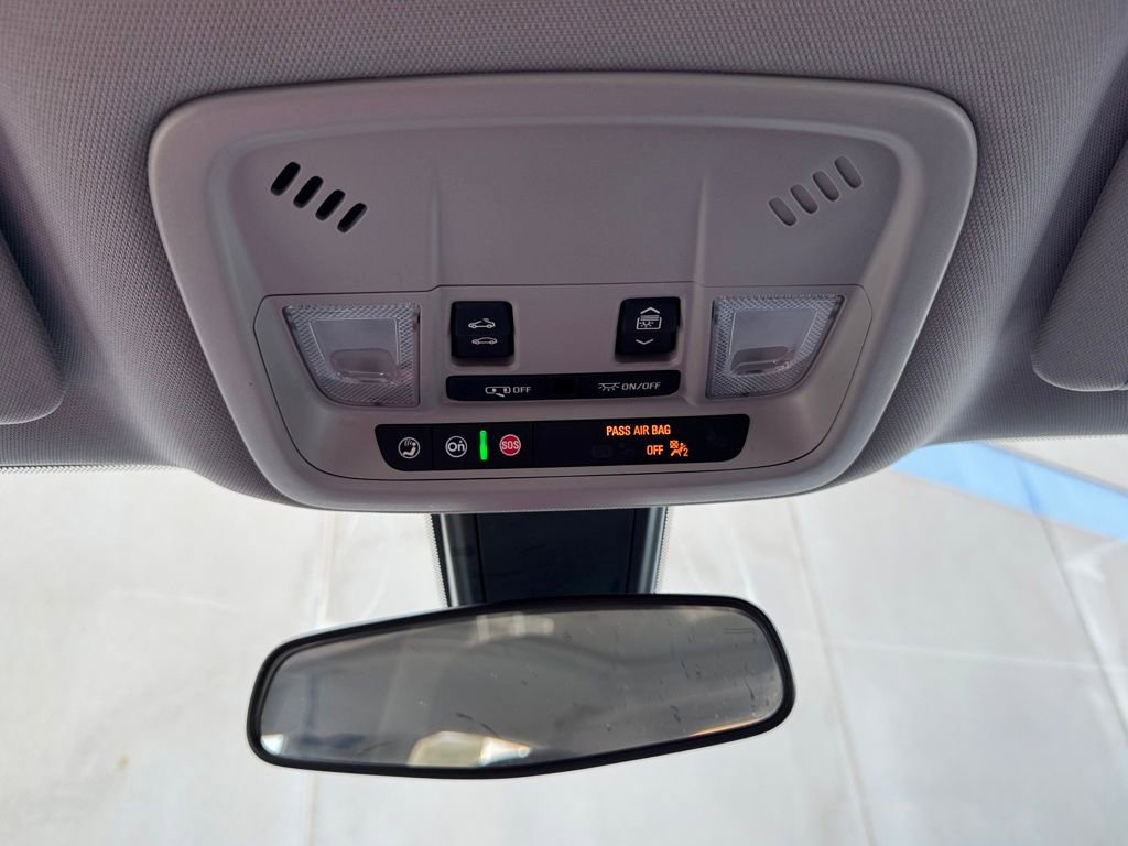 Used 2020 Chevrolet Malibu LT FWD image 19