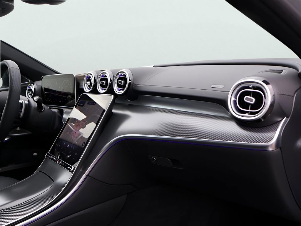 Certified 2025 Mercedes-Benz C 300 4MATIC Sedan image 11
