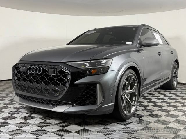 Used 2025 Audi RS Q8 performance AWD/4WD image 2