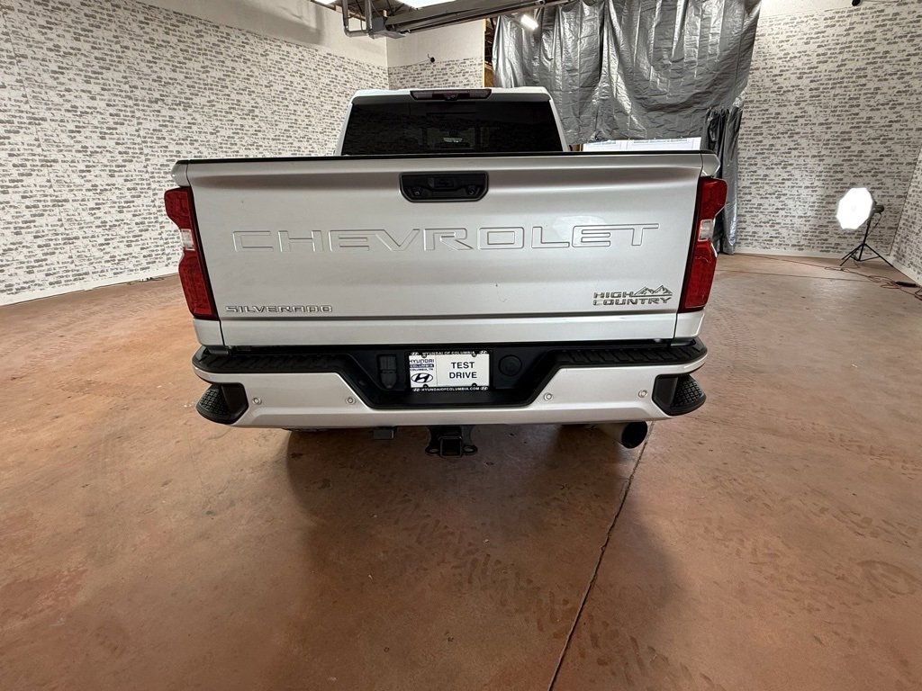 Used 2023 Chevrolet Silverado 3500 High Country w/ Z71 Off-Road Package image 6