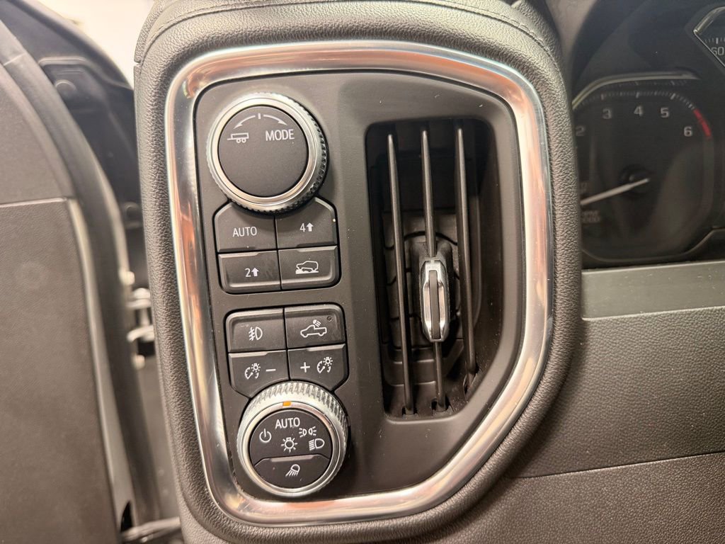 Used 2020 GMC Sierra 1500 SLT w/ SLT Premium Package AWD/4WD image 25