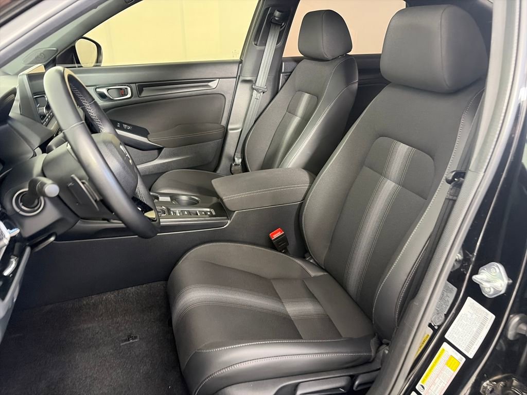 Used 2025 Honda Civic Sport image 11