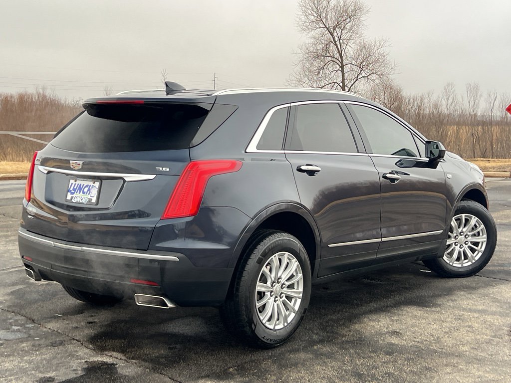 Used 2019 Cadillac XT5 AWD image 5