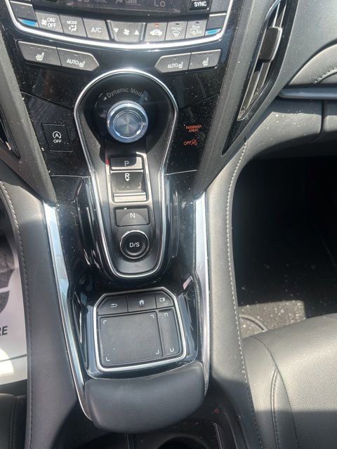 Used 2024 Acura RDX SH-AWD image 11