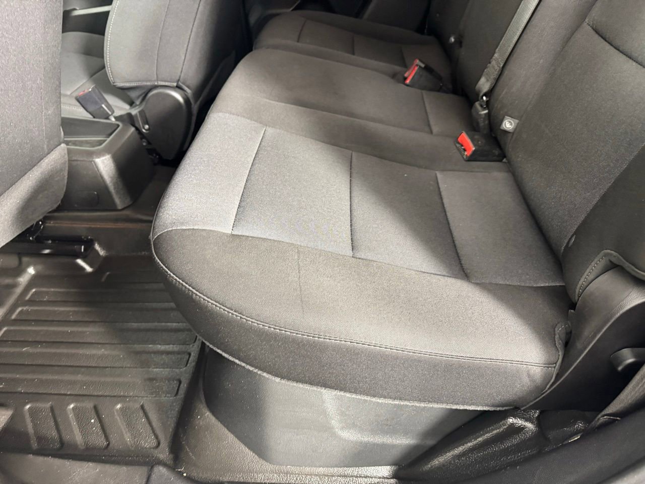 Used 2023 Chevrolet Colorado W/T image 26