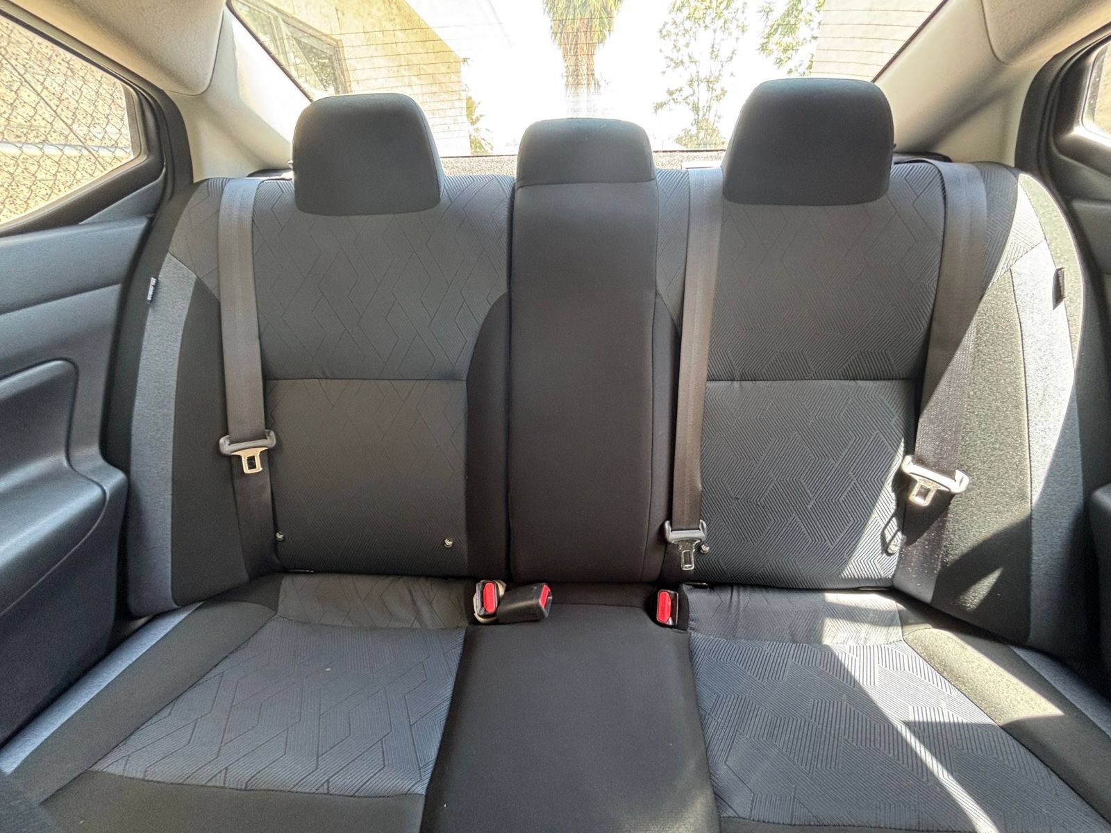 Used 2025 Nissan Versa SV FWD image 36