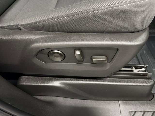 Certified 2025 Chevrolet Tahoe 4WD image 19