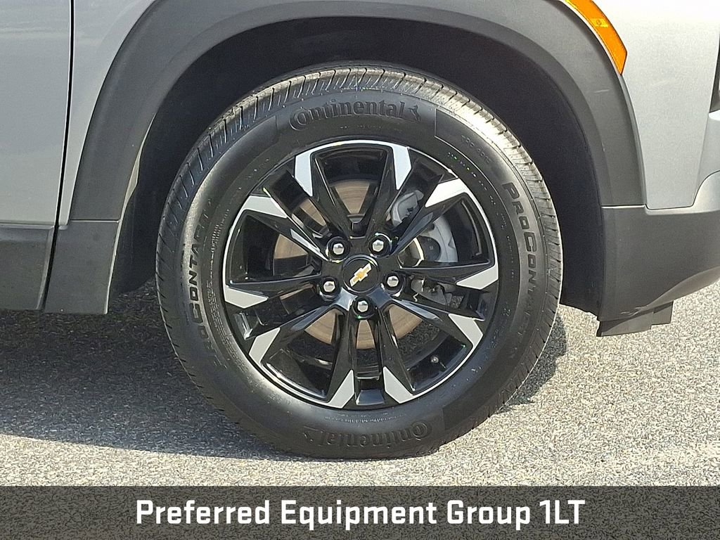Used 2023 Chevrolet TrailBlazer LT w/ Convenience Package AWD/4WD image 10