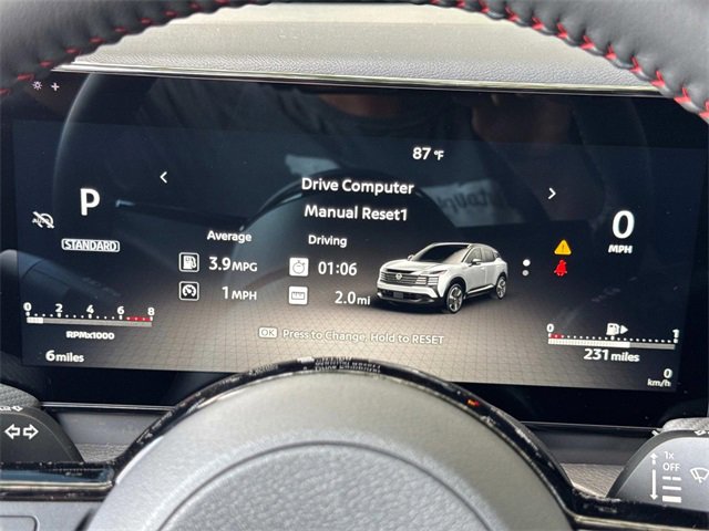 New 2025 Nissan Kicks SR image 32