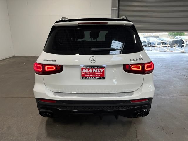 Used 2021 Mercedes-Benz GLB 35 AMG 4MATIC image 4