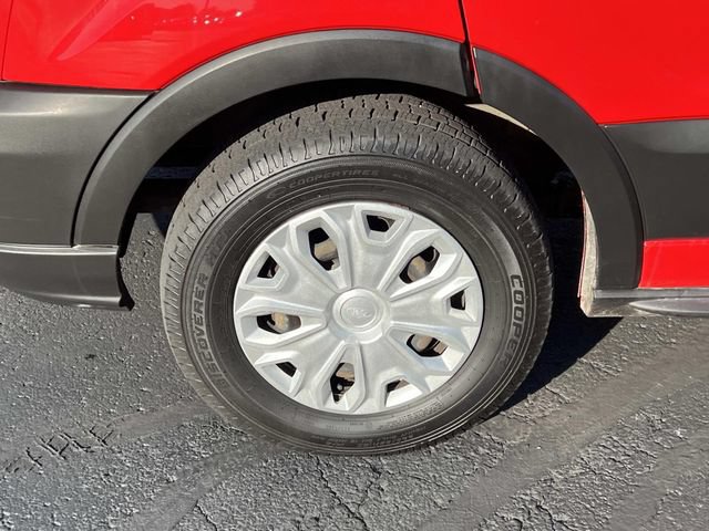 Certified 2019 Ford Transit 150 130 Low Roof RWD image 10