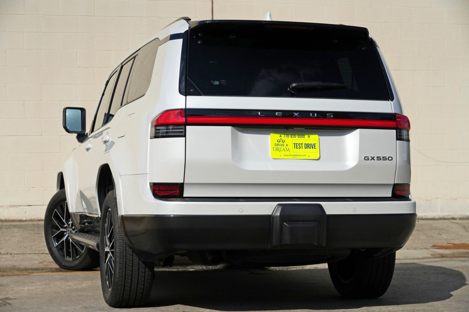 Used 2024 Lexus GX 550 w/ Cold Area Package AWD/4WD image 6