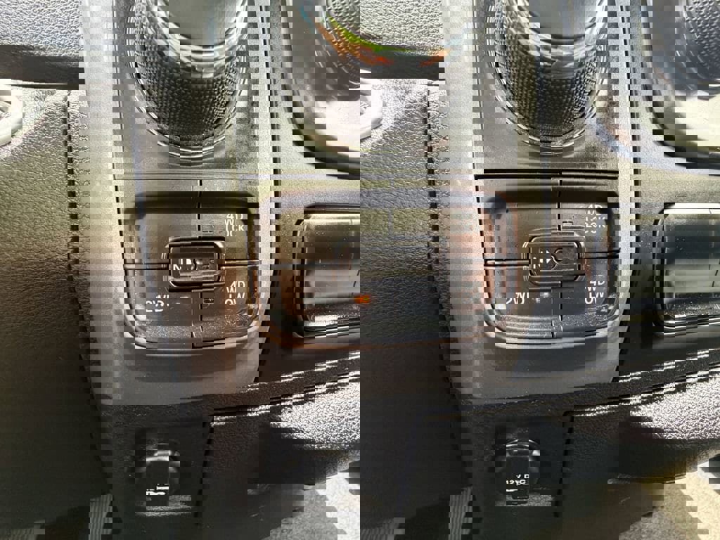 Used 2024 RAM 1500 Classic Warlock image 27