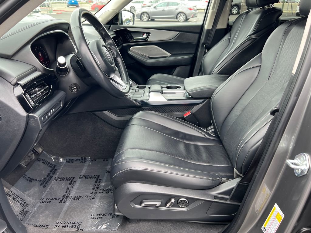 Certified 2024 Acura MDX FWD w/ Technology Package image 12