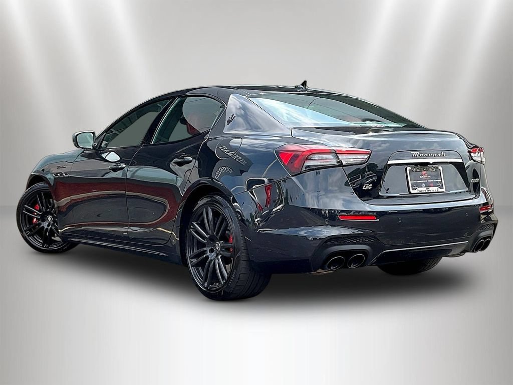 Used 2023 Maserati Ghibli Modena Q4 AWD/4WD image 4