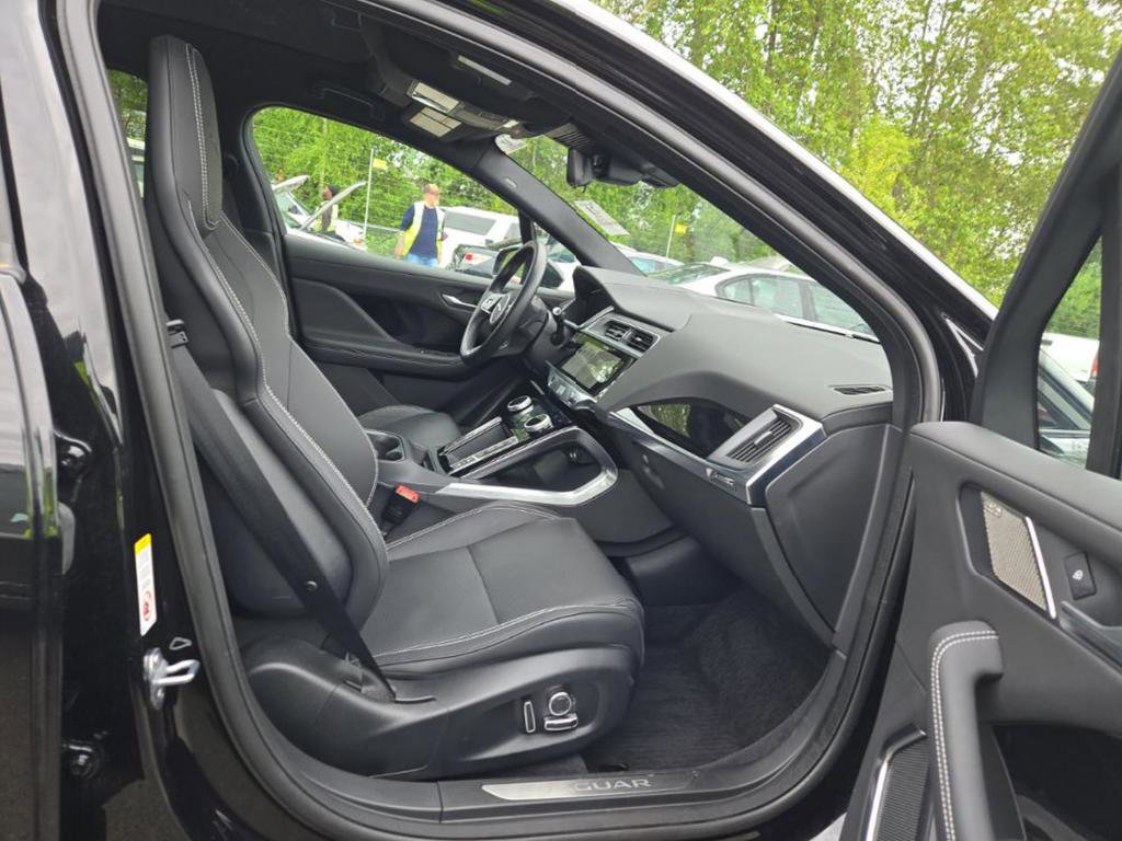 Used 2023 Jaguar I-PACE HSE AWD/4WD image 3
