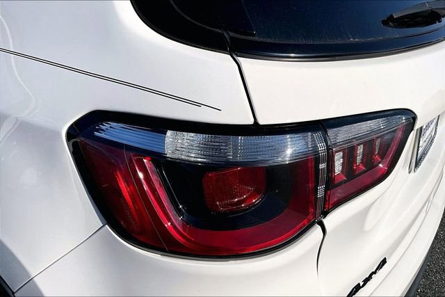 Used 2020 Jeep Compass Sport image 23