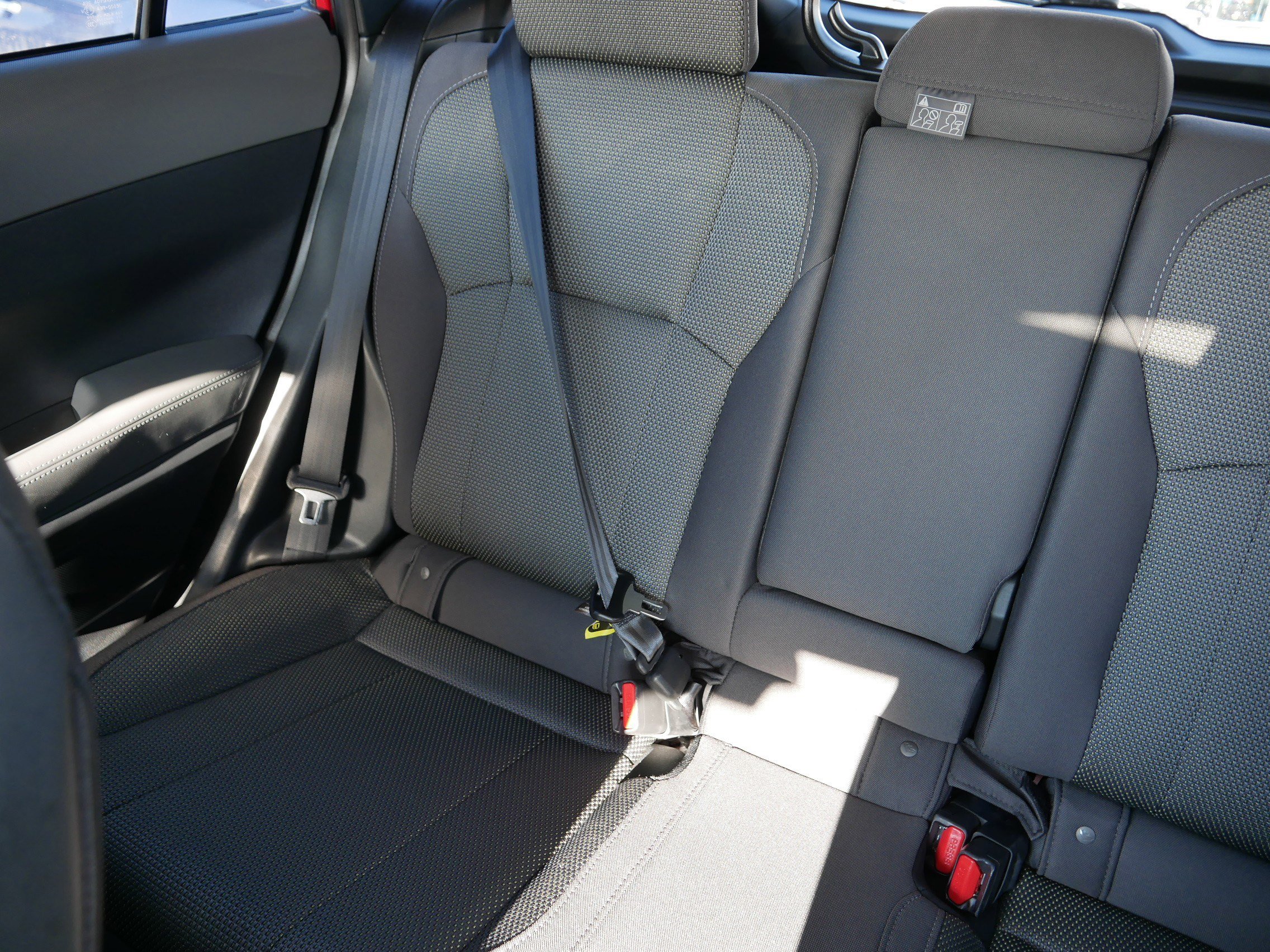 Used 2024 Subaru Crosstrek 2.0i Premium image 12