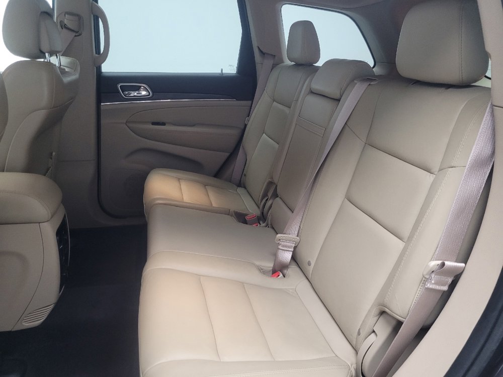 Used 2018 Jeep Grand Cherokee Limited image 18