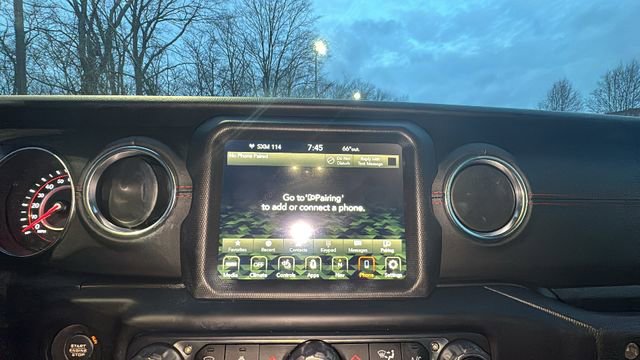 Used 2020 Jeep Gladiator Rubicon image 22