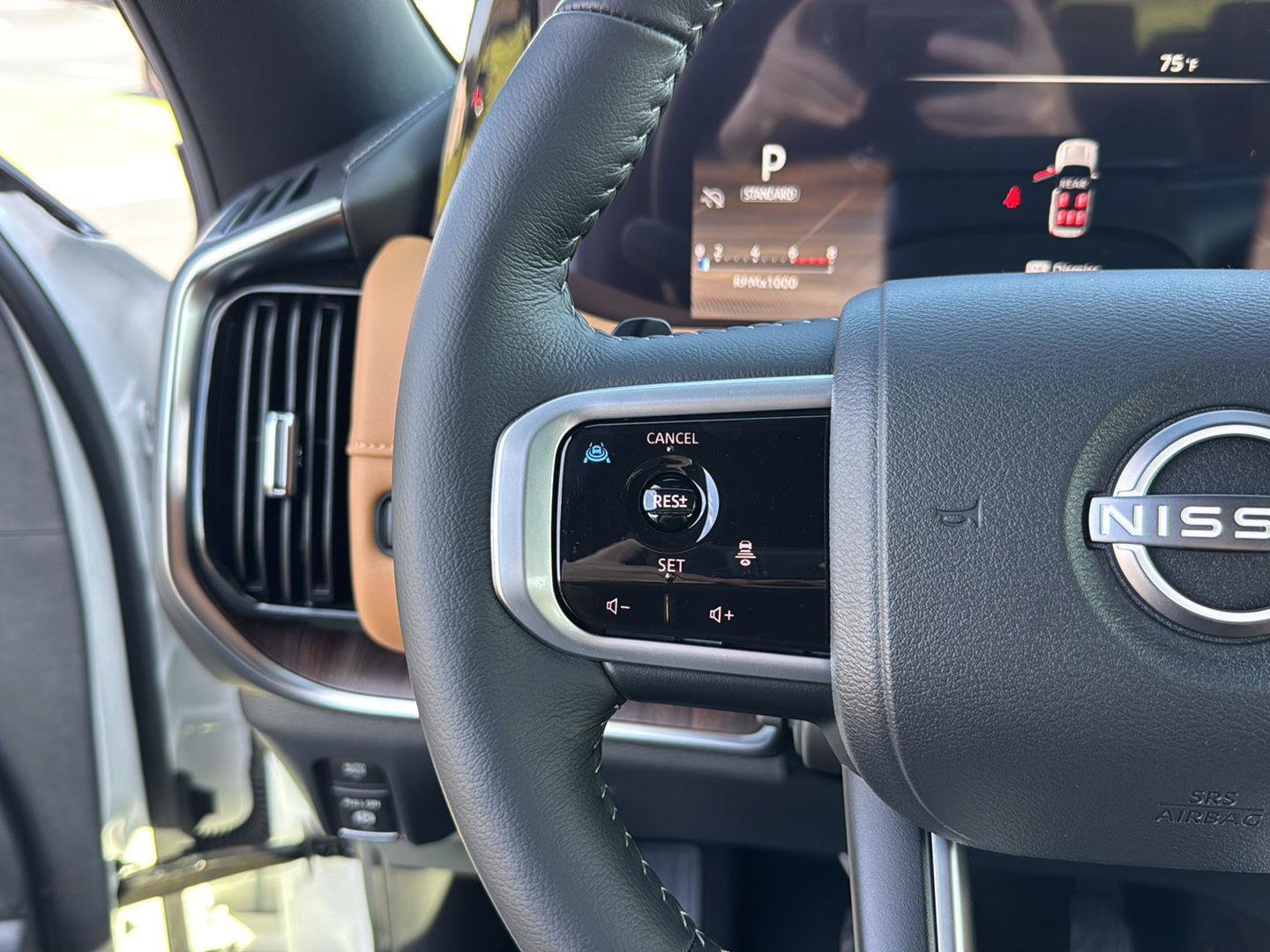 New 2026 Nissan Armada SL image 18