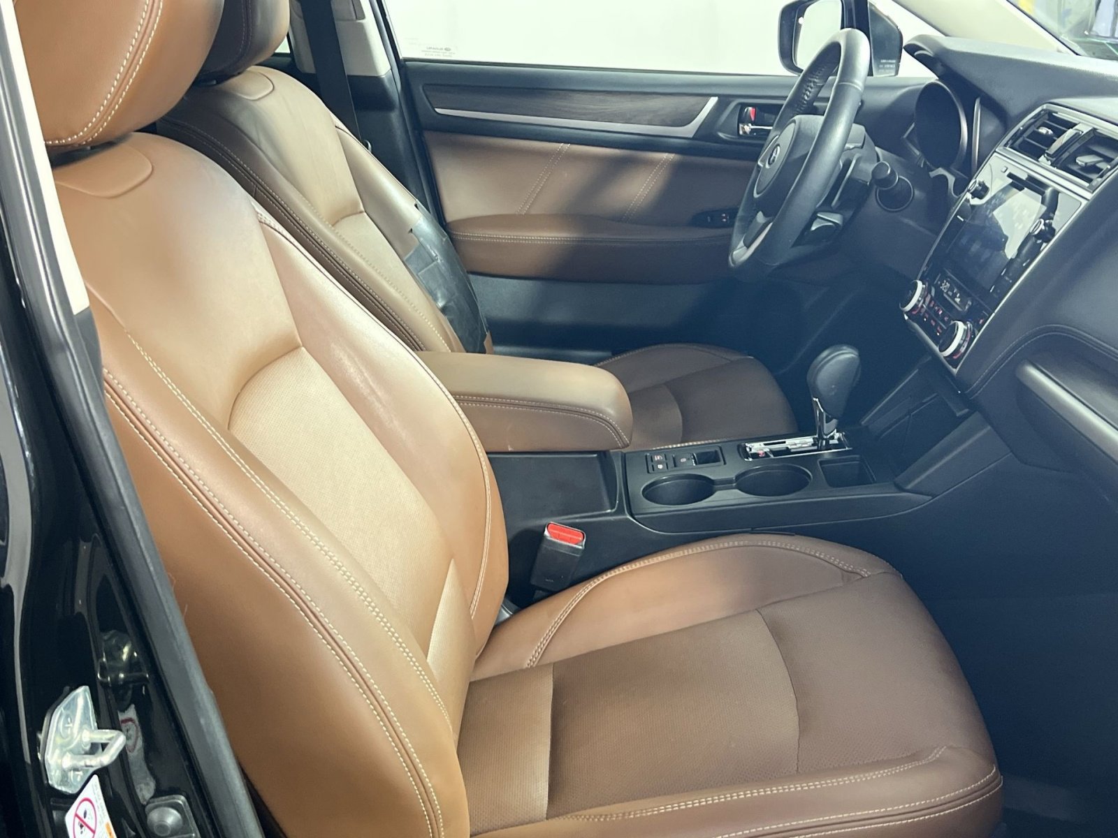 Used 2018 Subaru Outback 2.5i Touring image 28