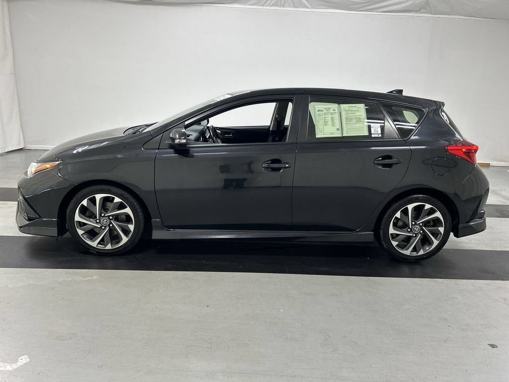 Used 2018 Toyota Corolla iM w/ All-Weather Mat Package FWD image 6