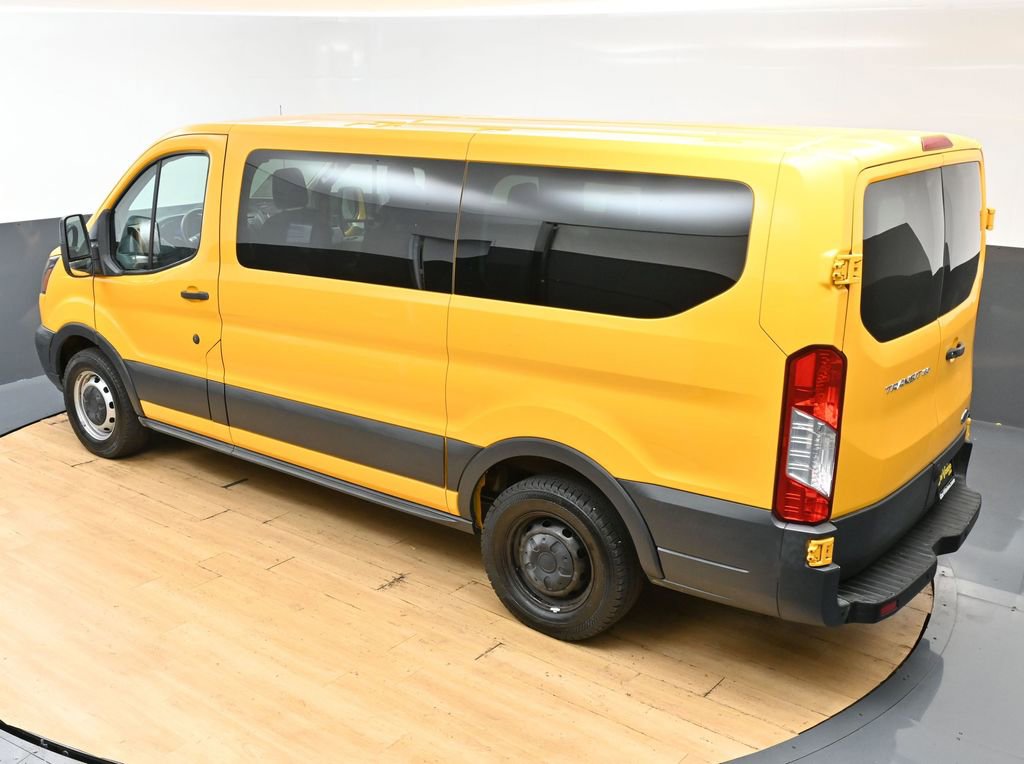Used 2018 Ford Transit 150 XL RWD image 41