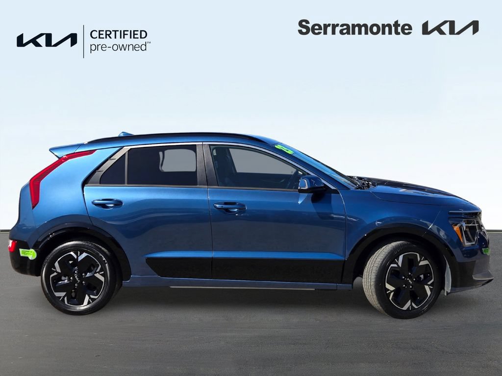 Certified 2023 Kia Niro Wind FWD image 3