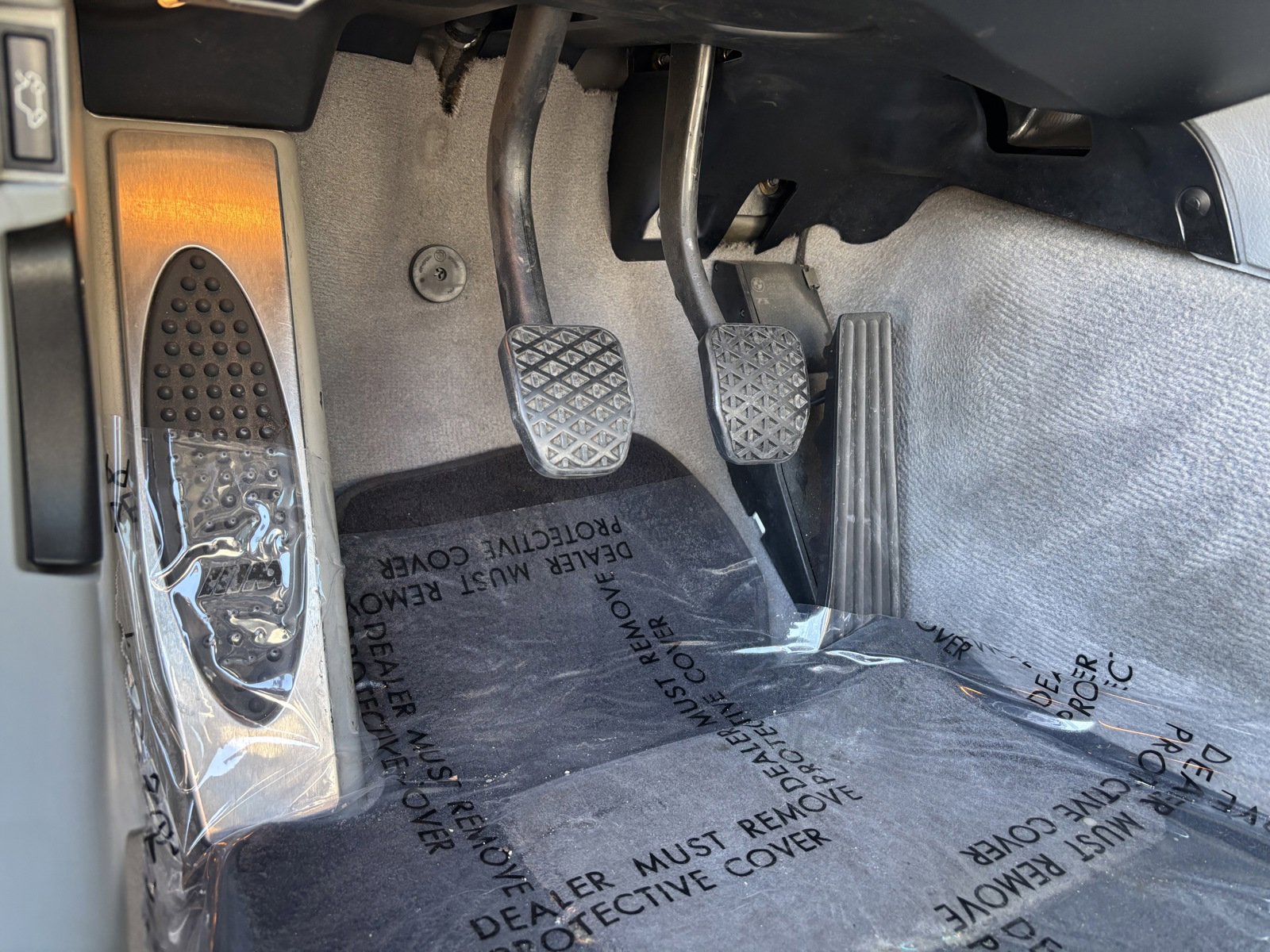 Used 2004 BMW M3 Coupe image 31