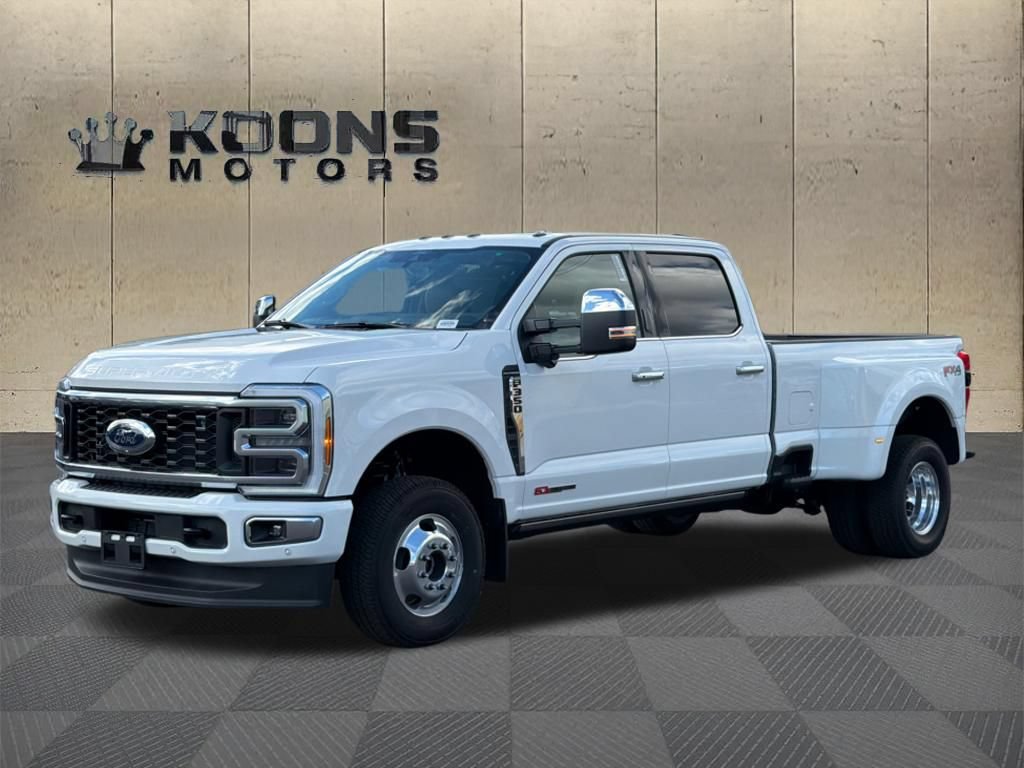 New 2026 Ford F350 Platinum w/ Platinum Plus Package