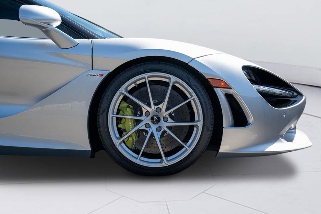 New 2025 McLaren 750S Spider image 43