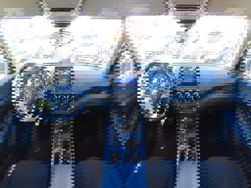 Used 2023 Nissan Sentra SV w/ All-Weather Package image 17