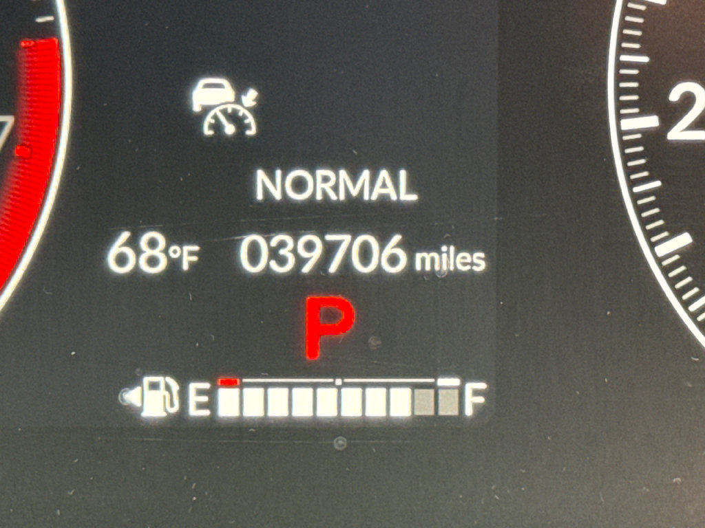 Used 2025 Honda Pilot Touring image 22