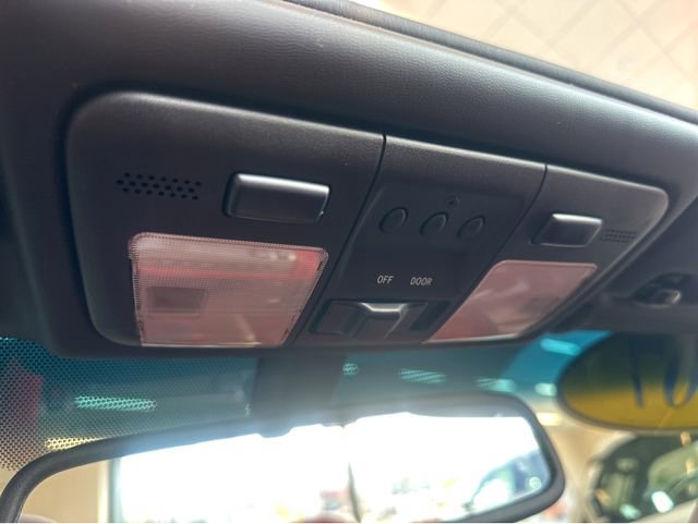 Used 2007 Lexus SC 430 Convertible image 25